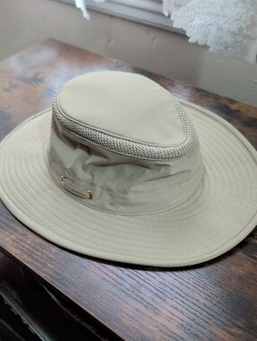 Tilley Hat, The Airflo
